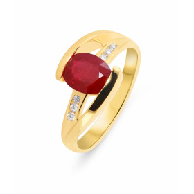 Bague Or Jaune 750 Rubis Ovale 8x6mm et Diamant