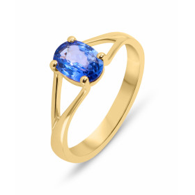  Bague Or Jaune 750 Saphir Ovale Dimensions pierre : 7.6x5.6mm Serti à griffes Poids Saphir : 1.3 carat Qualité Saphir : AAA 