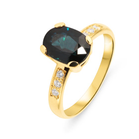  Bague Or Jaune 750 sertie d un Saphir ovale 10x7.5.mm (3 carats) 6 diamants 1,7mm diamètre pour un poids total 0,13 carat...