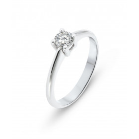 Bague Solitaire Or Blanc 750 Diamant. Monture type solitaire. Serti à griffes. Poids diamant : 0,30 carat. Diamant couleur...