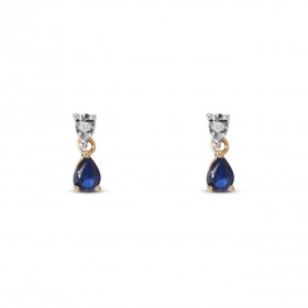 Boucles d'oreilles 2 Ors 750 Saphir Poire 5x3mm et Diamant. Motif articulé serti d'un saphir poire de 5x3mm et d'un diaman...