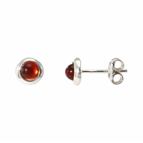 Boucles d'oreilles Ambre et Argent 925 sertie de demi pierres rondes. Diamètre du motif : 6 mm. Diamètre de la pierre : 4mm. 