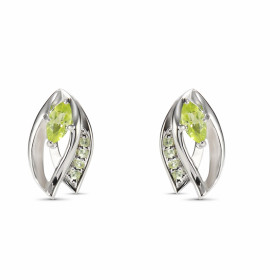 Boucles d oreilles Argent Péridot Navette Motif Argent 925 rhodié mesurant 12x7mm Chaque boucle est sertie d une pierre ta...