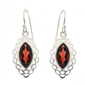 Boucles d oreilles Pendantes Argent Grenat Ces boucles d oreilles sont serties pierres taillées marquise Les dimensions de...