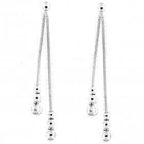  Boucles d oreilles argent deux chaines maille serpent, sur chacunes trois boules Longueur : 3,8 cm 