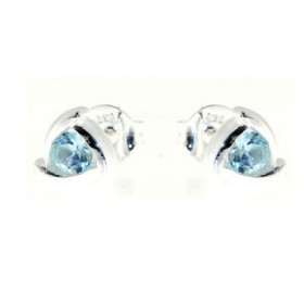 Boucles d'oreilles Argent 925 Topaze Bleue. . Dimensions du motif : 7.5 x 8 mm. Diamètre des pierres : 3.5mm. 