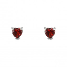 Boucles d oreilles Coeur Argent 925 Rhodié Grenat Chaque boucle est sertie d une pierre forme coeur mesurant 5x5mm Système...