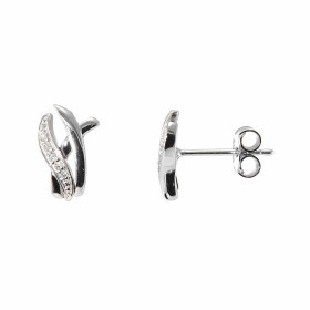 Boucles d'oreilles en Or Blanc serties de 10 Diamants pour un poids total de 0,056 carats. Dimensions du motif : 11 x 7mm....