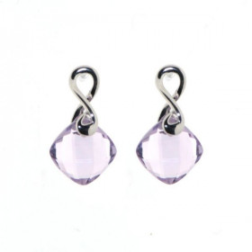 Boucles d oreilles Améthyste Or Blanc 750 Ces jolies pierres taillées coussin mesurent 6x6mm Les dimensions d une boucle d...