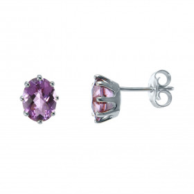  Boucles d oreilles Or Blanc 750 Améthyste ovale 8x6mm Poids total améthyste : 2,2 carats Chaton à 8 griffes Fermeture par...