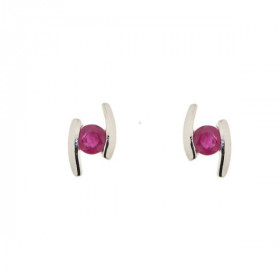 Boucles d oreilles Or Blanc 750 Rubis Ces boucles d oreilles sont serties pierres 3mm diamètre La dimension d un motif est...