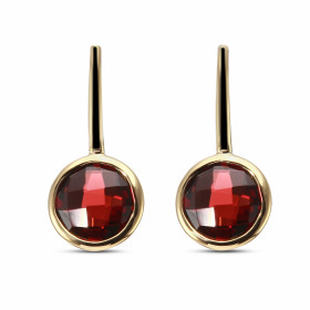 Boucles d oreilles pendantes Or jaune serties Grenats ronds taille dome 8mm diamètre Longueur : 21mm Poids Pierres : 2x2,6...