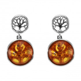 Boucles d'oreilles pendantes en argent avec une ambre ronde de 13mm de diamètre derrière laquelle il y a un arbre de vie. ...