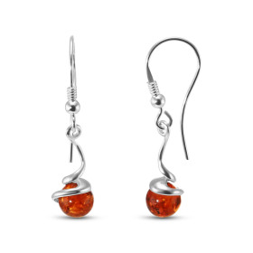 Boucles d oreilles pendantes argent 925 composées d une perle d ambre couleur cognac 7mm diamètre Largeur : 8mm Longueur t...