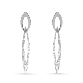 Boucles d oreilles pendantes argent rhodié composées d une navette lisse une navette martelée Largeur : 17mm Longueur tota...