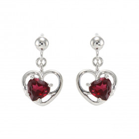 Boucles d'oreilles Pendantes Coeur en Argent 925 Rhodié et Grenat. Boucles composées d'un motif coeur serti d'une pierre e...