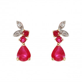 Boucles d'oreilles Pendantes en Or Jaune 750 Rubis et Diamant. Ces boucles sont serties de Rubiss ronds et poires pour un ...