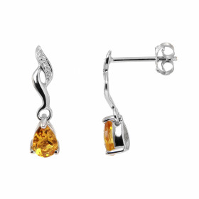 Boucles d'oreilles Pendantes Or blanc 375 Citrine et Diamant. Boucles d'oreilles en Or blanc 375 (9 carats). Pierre taille...