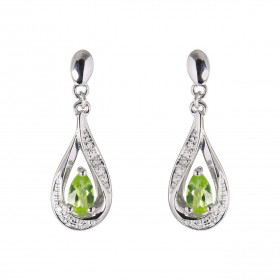 Boucles d'oreilles Pendantes Or Blanc 375 Péridot poire de 5x3mm et Diamants. Péridot taille poire mesurant 5x3mm et pesan...