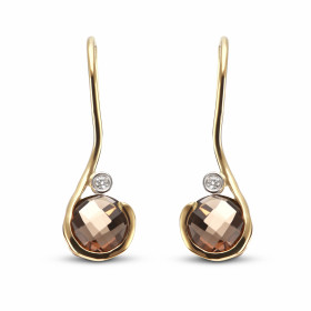Boucles d oreilles Or Jaune 750 Quartz Fumé Diamant Ces boucles sont serties quartz fumés ronds 6mm diamètre Un petit diam...