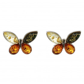 Boucles d'oreilles puces en argent en forme de papillon. Ambre de couleur miel, cognac et verte. Système d'attache : pouss...