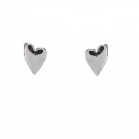 Boucles d'oreilles puces en argent rhodié en forme de coeur de 8x11mm. Système d'attache : poussette belge