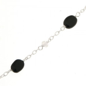 Bracelet en Argent 925 avec Onyx et Labradorite. Dimensions des pierres : 7x5 et 5mm. Longueur ajustable de 17 à 20cm