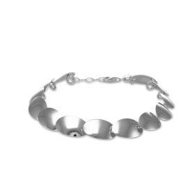 Bracelet argent rhodié composé 13 pastilles ovales 9x14mm Longueur ajustable 17,5 à 19cm Système d attache : mousqueton
