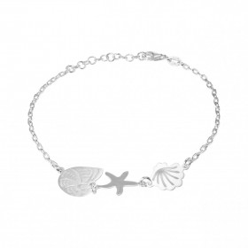 Bracelet argent composé d un coquillage, une étoile mer un escargot Dimension escargot : 11x12mm Chaîne maille forçat 1,9m...