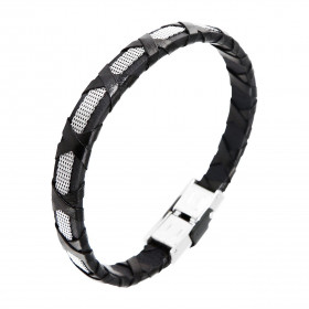 Bracelet homme en cuir avec une lanière d'acier effet tissus. Largeur du bracelet : 9mm. Longueur : 21cm