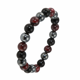 Ce Bracelet pour homme est composé perles grenat, onyx noir hématite. Sa longueur est ajustable 19 à 21 cm, il est monté s...