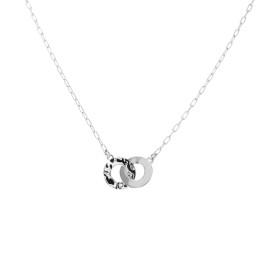 Collier argent rhodié composé d un anneau brillant un anneau martelé entrelacés 9mm diamètre Chaîne 1,4mm large Longueur :...