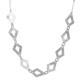 Collier en argent rhodié composé de 9 losanges brossés de 12x18mm. Chaîne de 1,6mm de large. Longueur : 39 à 44,5cm. Systè...