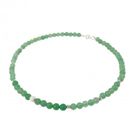 Collier Aventurine 6mm Argent Ce collier est composé boules 6mm Aventurine, 6 perles facettées Argent 4mm diamètre d un pe...