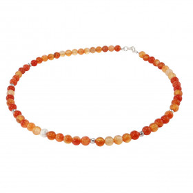 Collier Cornaline 6mm Argent Ce collier est composé boules 6mm Cornaline, 6 perles facettées Argent 4mm diamètre d un perl...