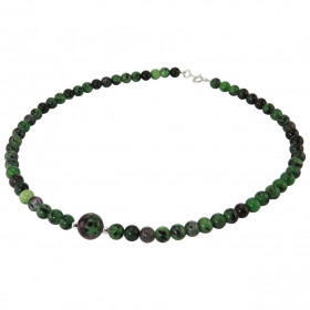 Collier Rubis Zoisite 6-10mm Argent Ce collier est composé boules 6mm Rubis Zoisite, 2 perles facettées Argent 4mm diamètr...