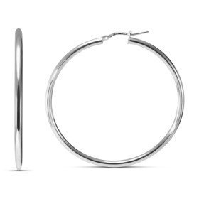 Créoles argent rhodié une section ronde 2,5mm large Système d attache : charnière Diamètre extérieur : 50x50mm