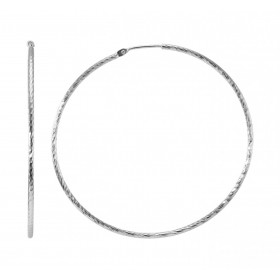 Créoles Texturées Argent 925 Rhodié 1.5mm x 55mm. Fil rond texturé de 1.5mm de diamètre. Système d'attache : charnière. Di...