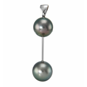 Pendentif Or Blanc et Perles de Tahiti. Perles rondes de 11mm de diamètre (Qualité B). Longueur : 4,5 cm. 