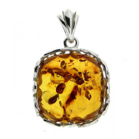 Pendentif Ambre Coussin 15x15mm en Argent 925. Pendentif en Argent 925 et Ambre de couleur cognac. Ambre coussin de 15x15m...