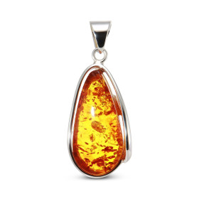 Pendentif argent 925 composé d une ambre forme poire 15x37mm Largeur : 20mm Longueur (bélière incluse) : 49mm Pièce unique