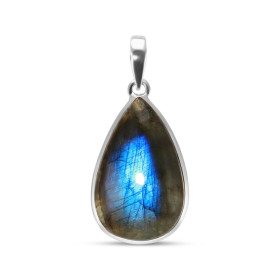 Pendentif Argent 925 Labradorite Poire 18x30mm Dimensions pierre : 18x30mm Forme pierre : Poire Type taille : cabochon Typ...