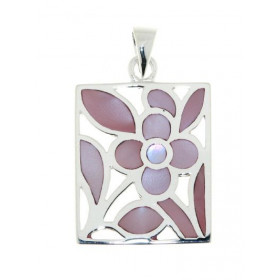 Pendentif fleur Argent 925 Nacre rose Dimensions du rectangle : 22x19mm Hauteur (bélière incluse) : 30mm 