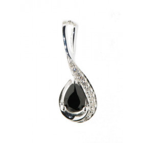 Pendentif en Argent 925 et Oxyde. Ce pendentif est serti d&#39;un oxyde noir taille poire de 7x5mm et de 12 oxydes blancs ...