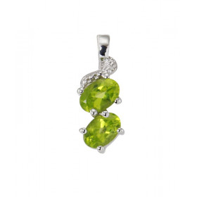 Pendentif Argent Rhodié 2 Péridots Ovales Pendentif serti 2 pierres ovales Dimensions des pierres : 6x4mm Dimensions du pe...