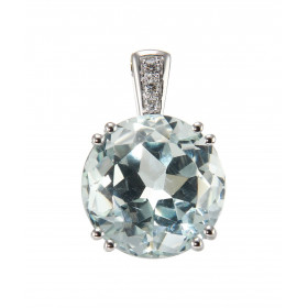  Pendentif Or Blanc 750 serti d une Aigue marine ronde 14mm 3 diamants Poids Aigue Marine : 10 carats Poids total Diamant ...