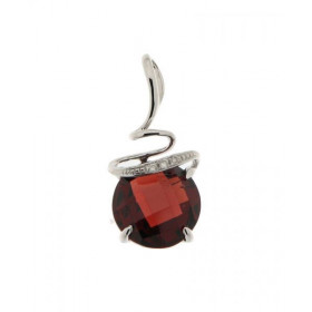Pendentif Or Blanc 750 serti d un grenat trois Diamants Ce Grenat rond taille rose mesure 8mm diamètre Il est maintenu par...