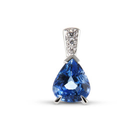  Pendentif Or Blanc 750 serti d un Saphir Ceylan Poire 8.6x7.2mm diamants Poids total diamant : 0,05 carat Poids Saphir : ...