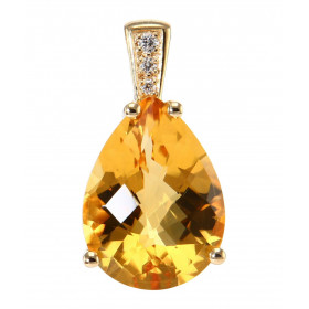 Pendentif en Or Jaune 750 serti d&#39;une Citrine taille poire de 16x12mm et de diamants. Bélière sertie de 3 diamants pou...