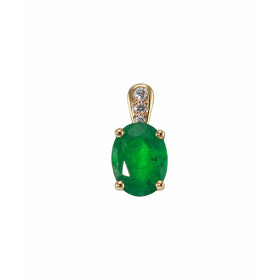  Pendentif Or Jaune 750 Emeraude 8x6mm Diamant Emeraude ovale 8x6mm (1.3.5 carat) Inclusion visible sur le coté droit pier...